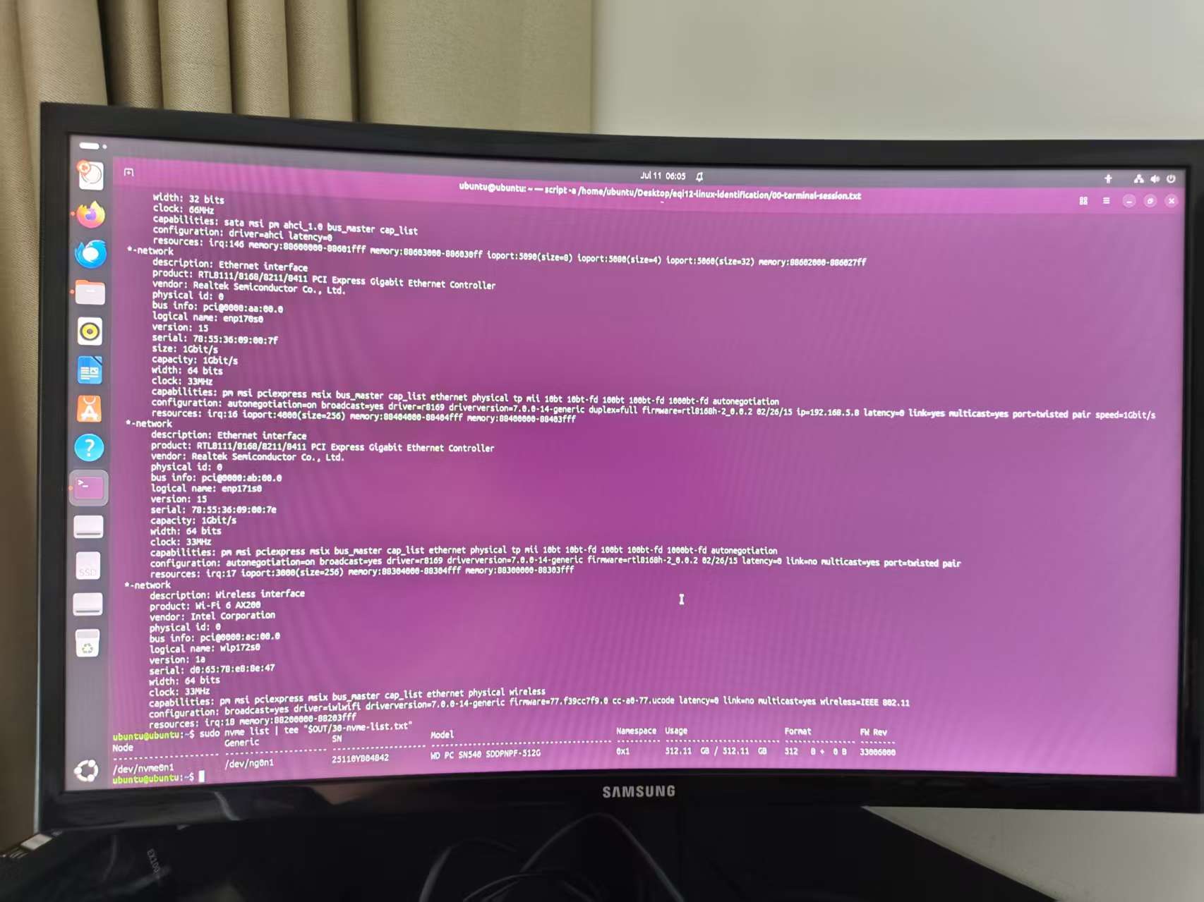 Ubuntu Live terminal on the Beelink EQi12 showing lspci and lsblk output identifying WD SN540 NVMe, Realtek RTL8111/8168 Ethernet and Intel AX200 Wi-Fi