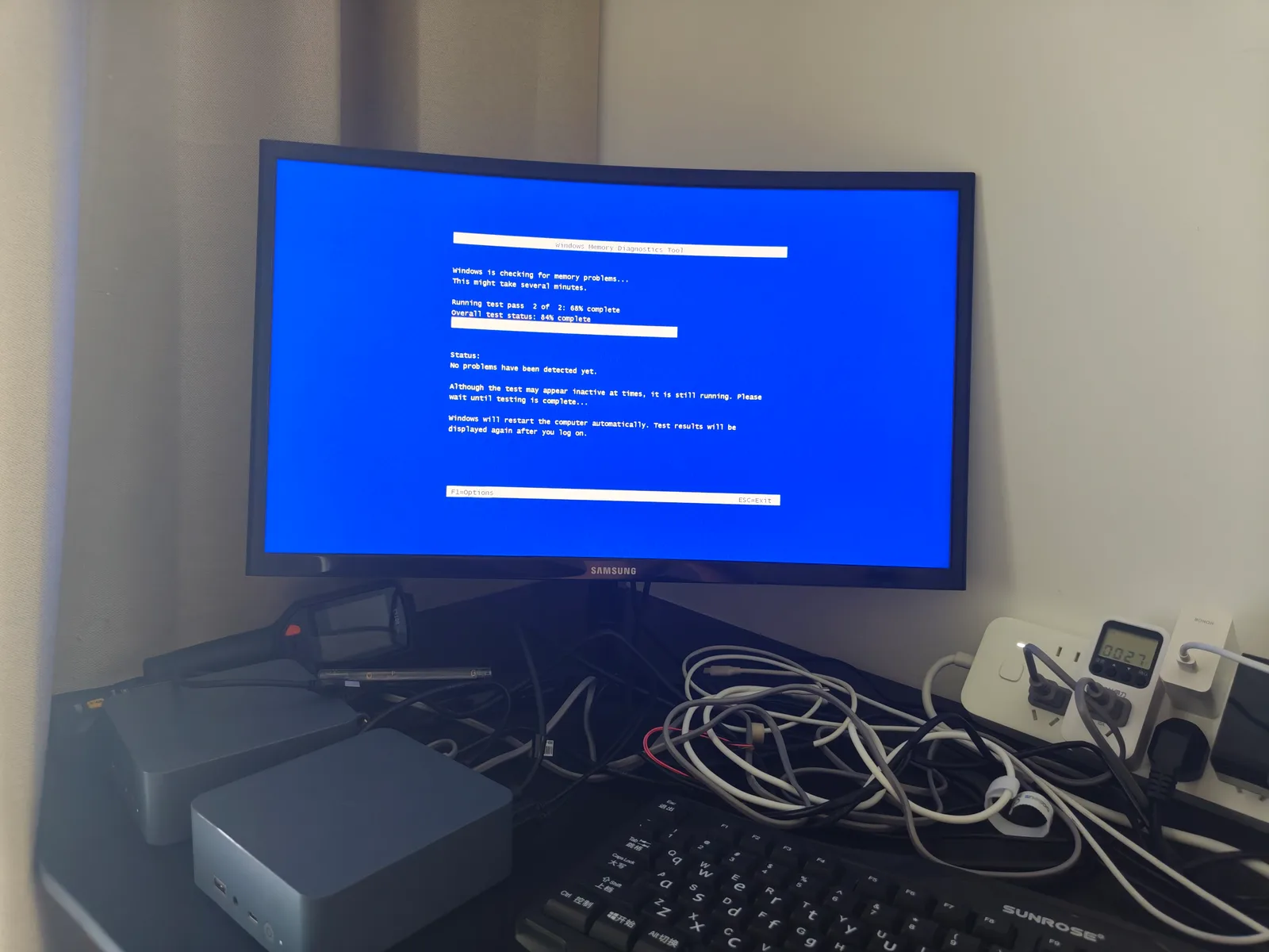 Two Beelink EQi12 units running the Windows Memory Diagnostic