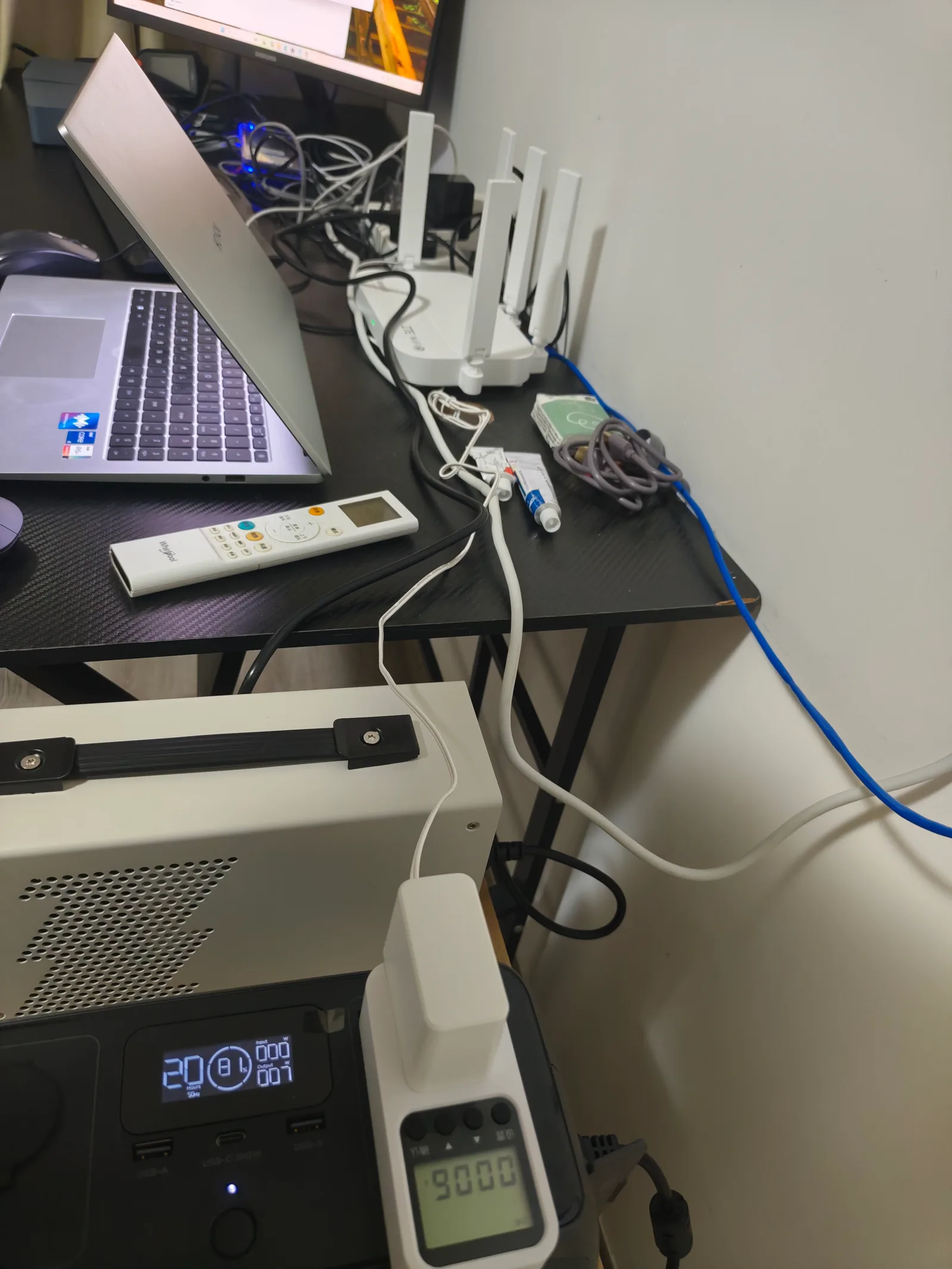 Mini PC test setup used for the noise and power observations